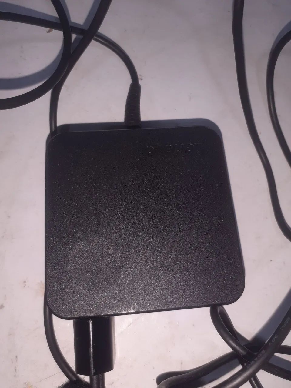 Fonte Lenovo notebook original 20v - Foto 4