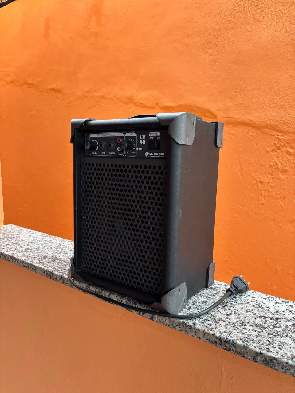 Caixa Amplificada LL Audio LX 40 - Ótimo Estado  - Foto 3