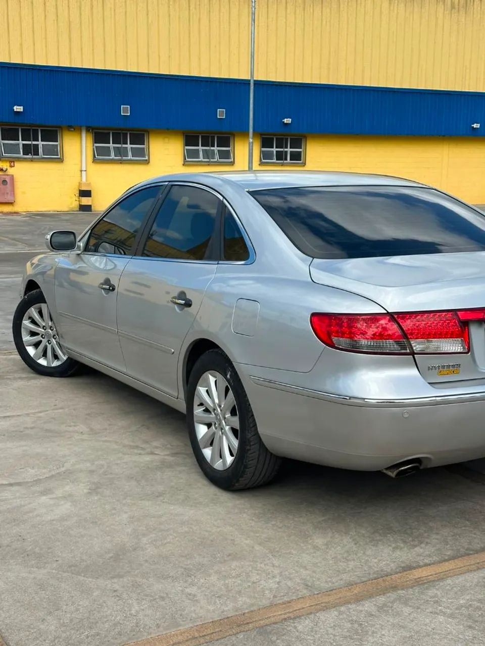 Hyundai Azera AZERA GLS 3.3 V6 24V 4p Aut. 2010