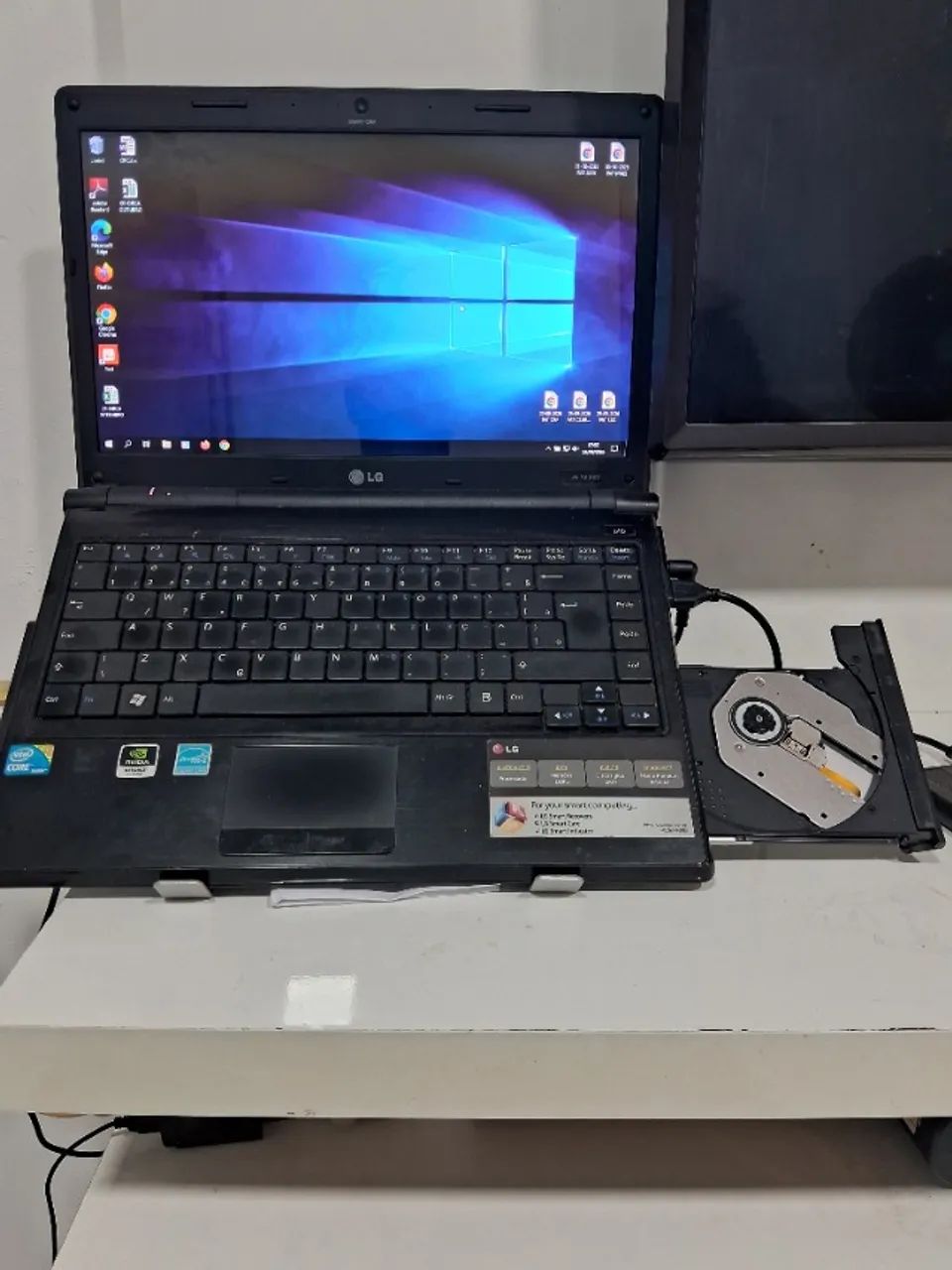 Notebook LG P410 - 2° Geração com upgrade Intel Core I3.