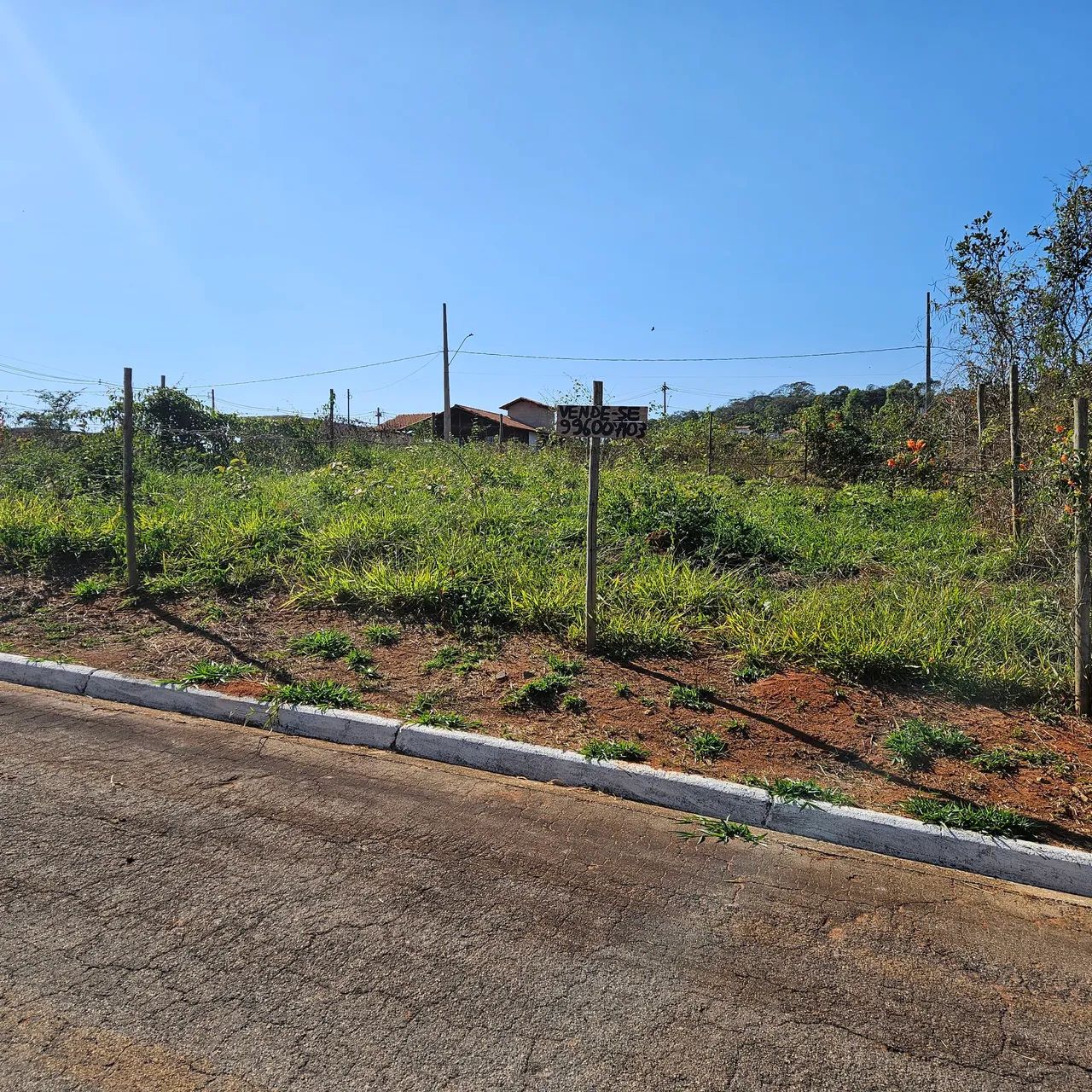 Vende-se Lote 