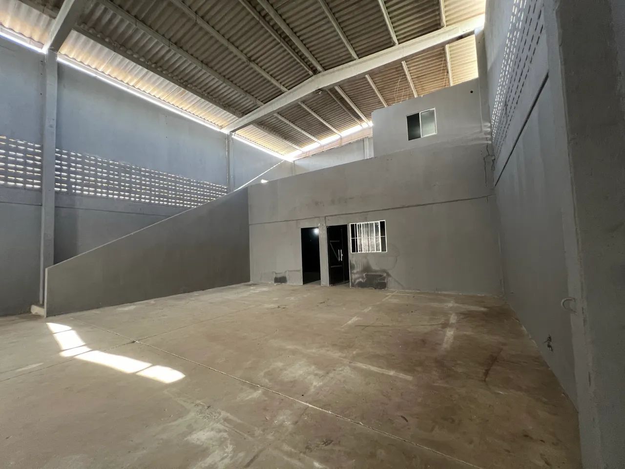 Galpão vizinho a São Braz  - Foto 3