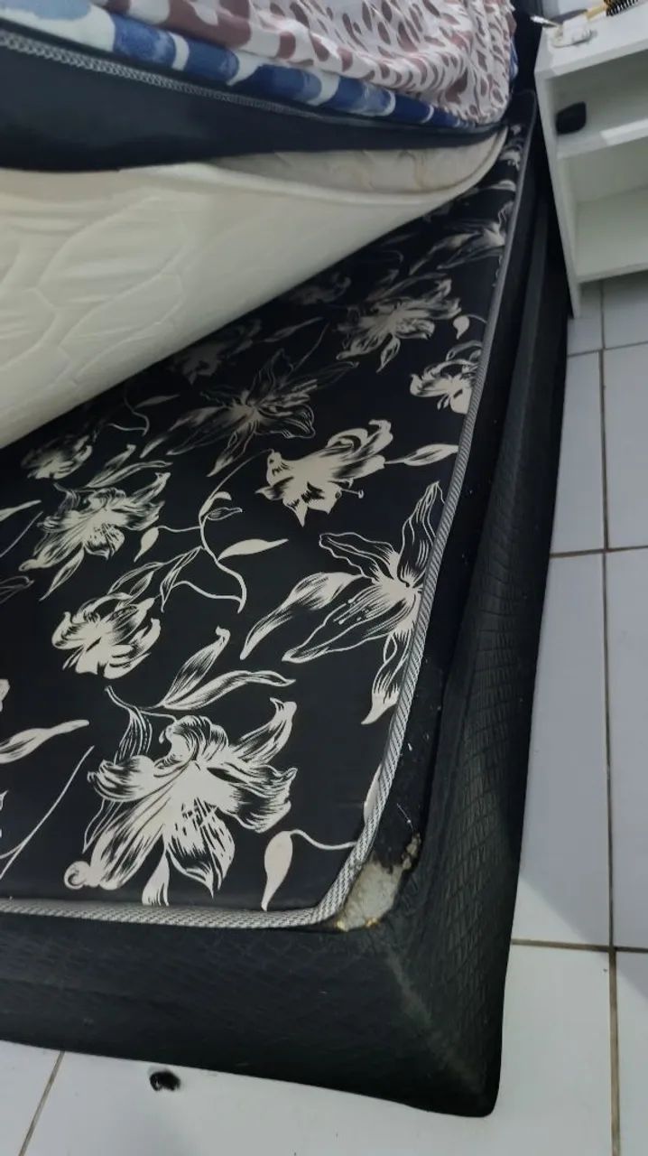 Base cama conjugada casal.