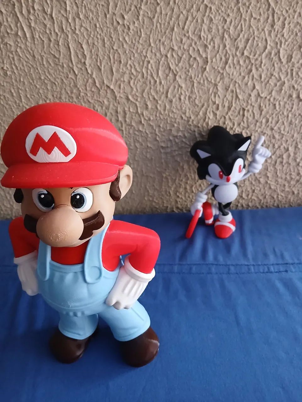 Bonecos Mario e Sônic 3d
