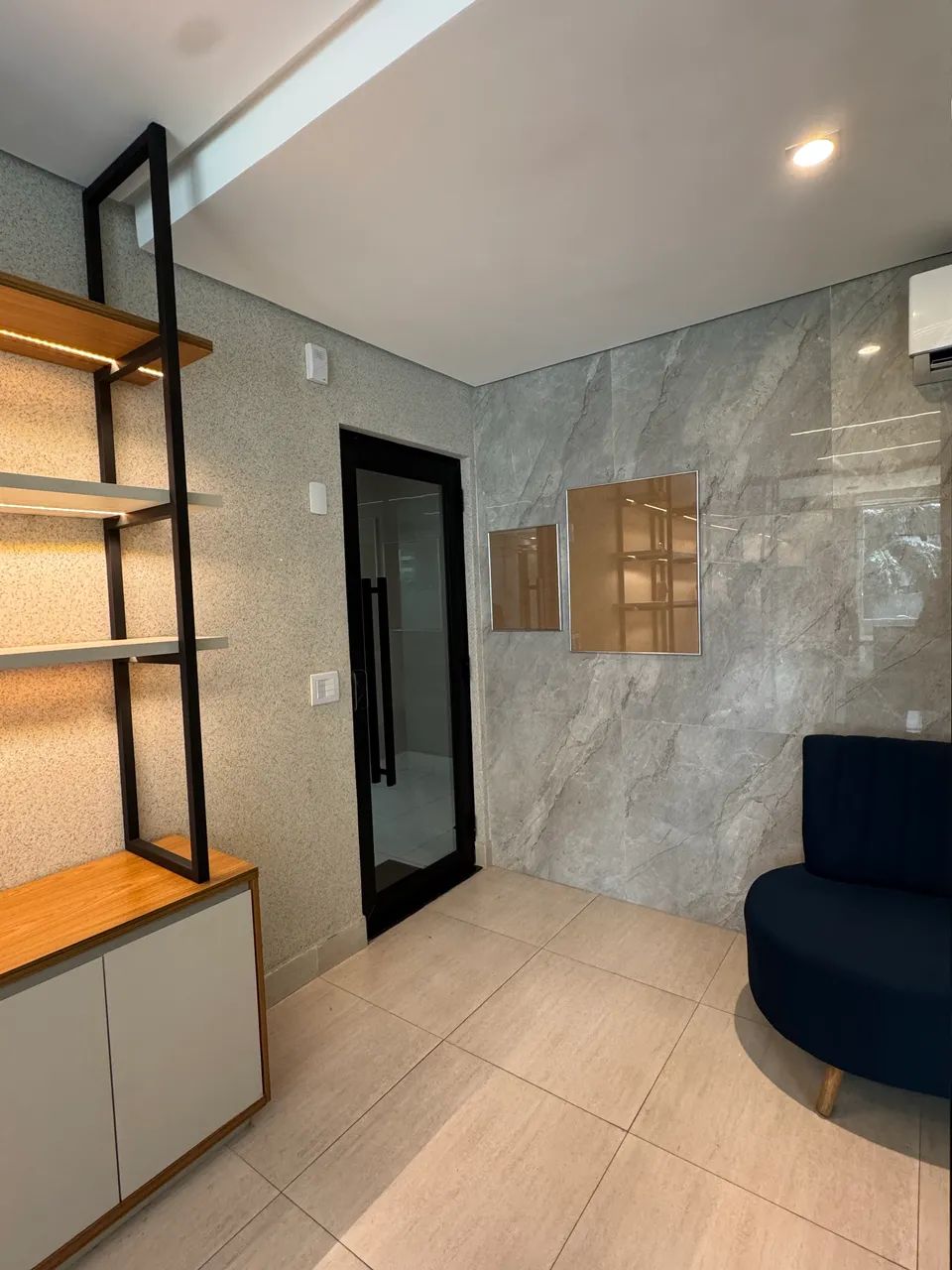 Sala Comercial Mobiliada Alto Padrão Setor Bueno 