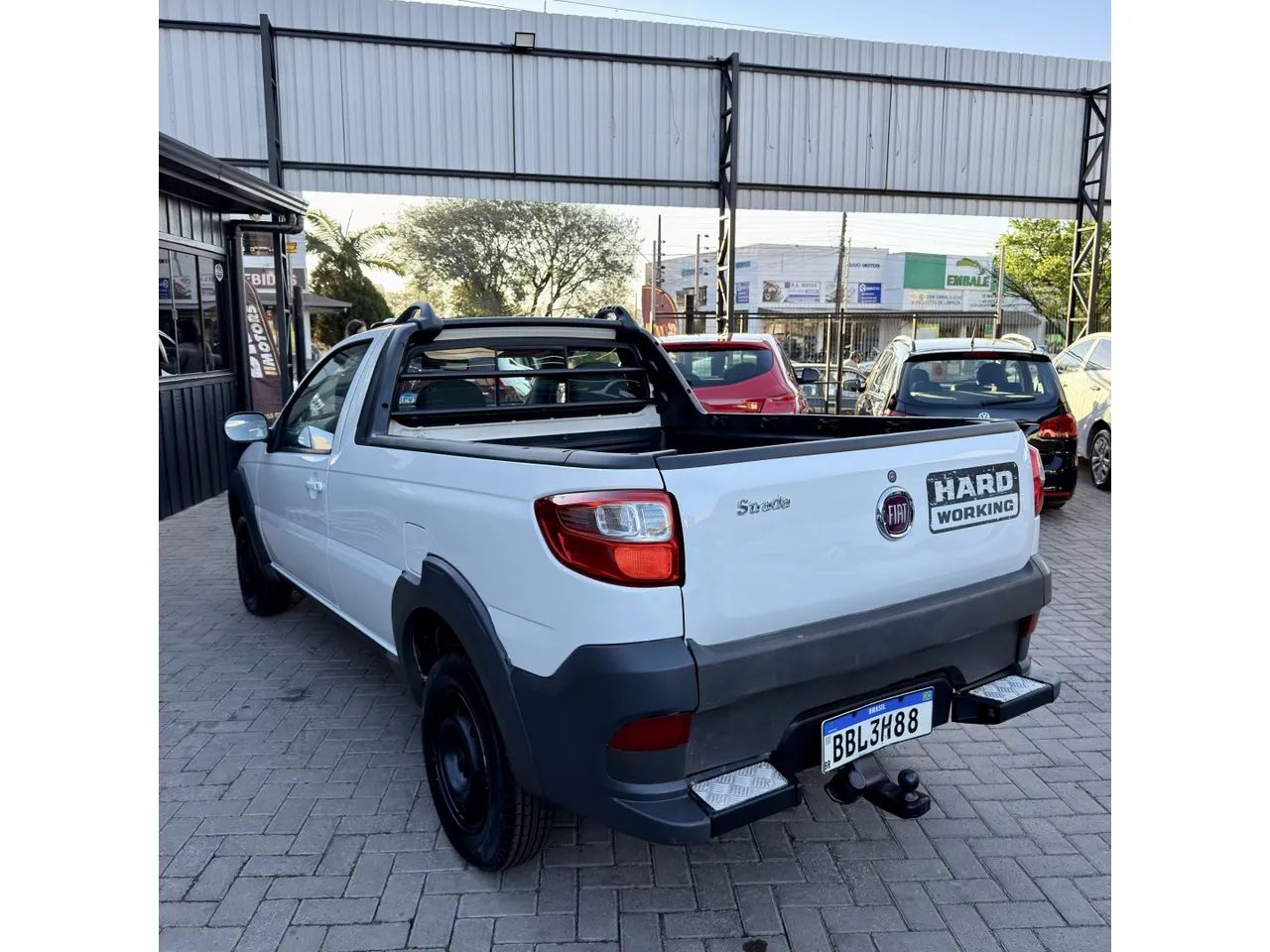 Fiat Strada 1.4 MPI Fire Flex 8V CS 2017 - Foto 2