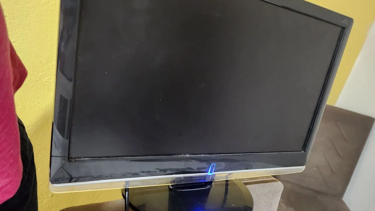 Monitor Lenovo - Usado - Funcionando perfeitamente  - Foto 4