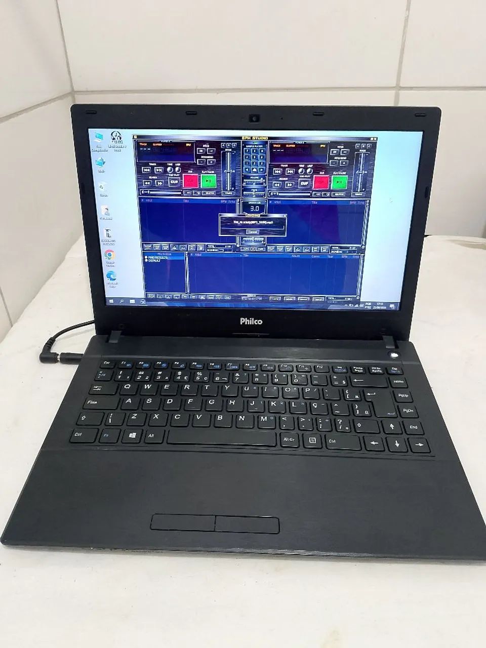 Notebook completo 8gb HD de 1 tera windows e BPM instalados 