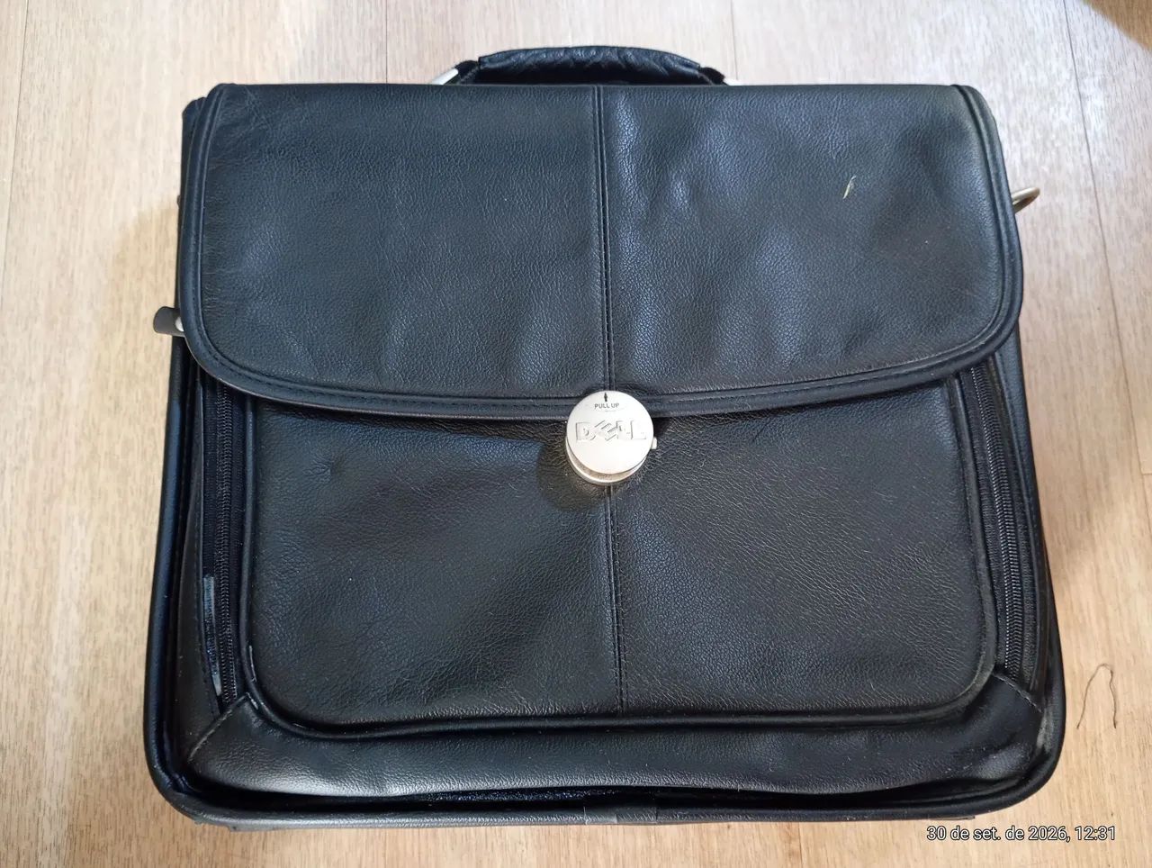 Maleta (pasta) para laptop e documentos, marca DELL em couro. Nunca usada - Foto 3