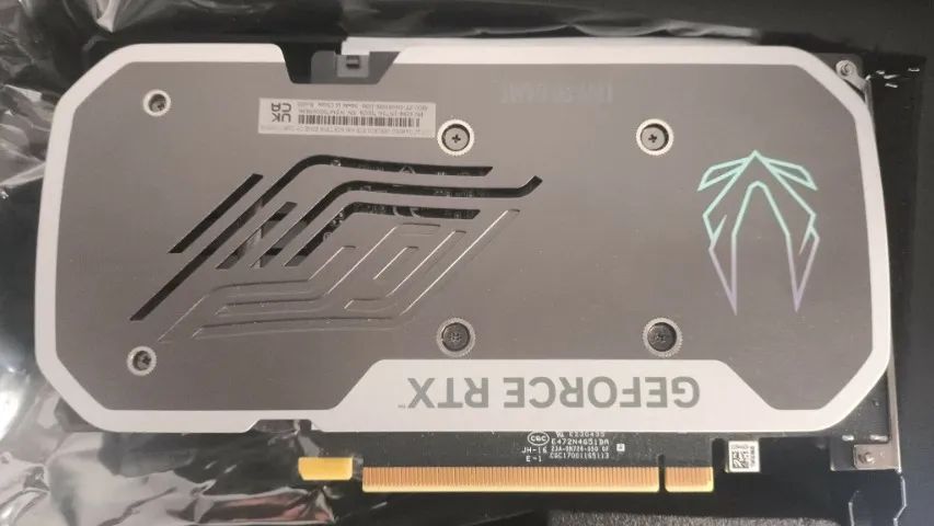 RTX 4060 - 8Gb - ZOTAC - Em estado de nova - Usada pouquissimas vezes - Foto 2