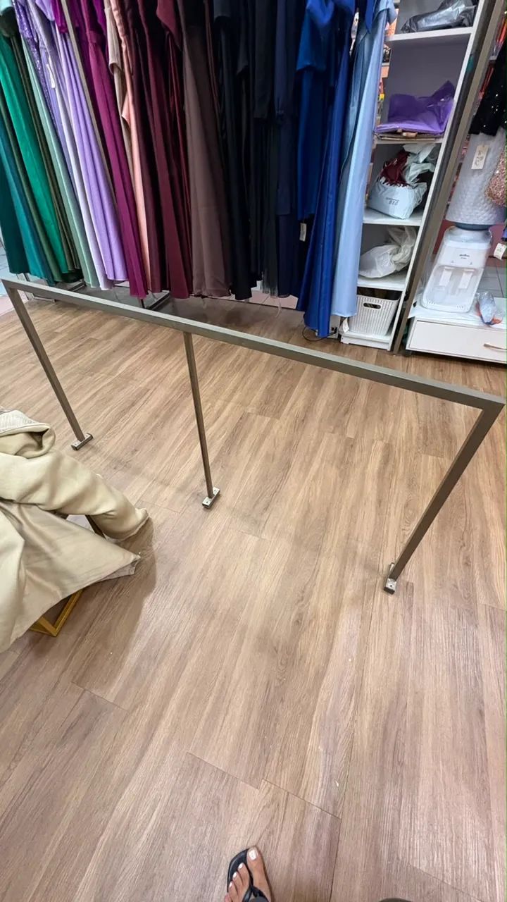 Arara de Roupa 70x70 - Foto 2