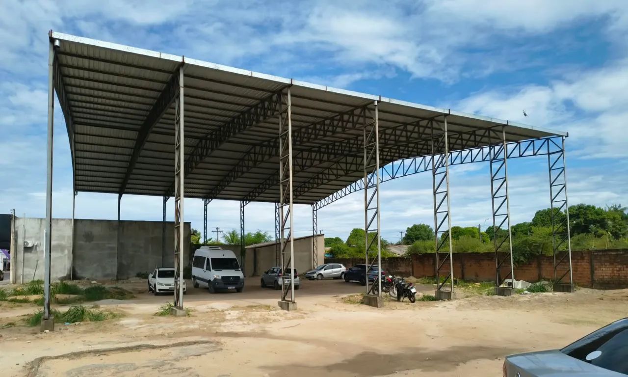 Galpão parcialmente construído - 900m2 - Bem Localizado - Foto 3