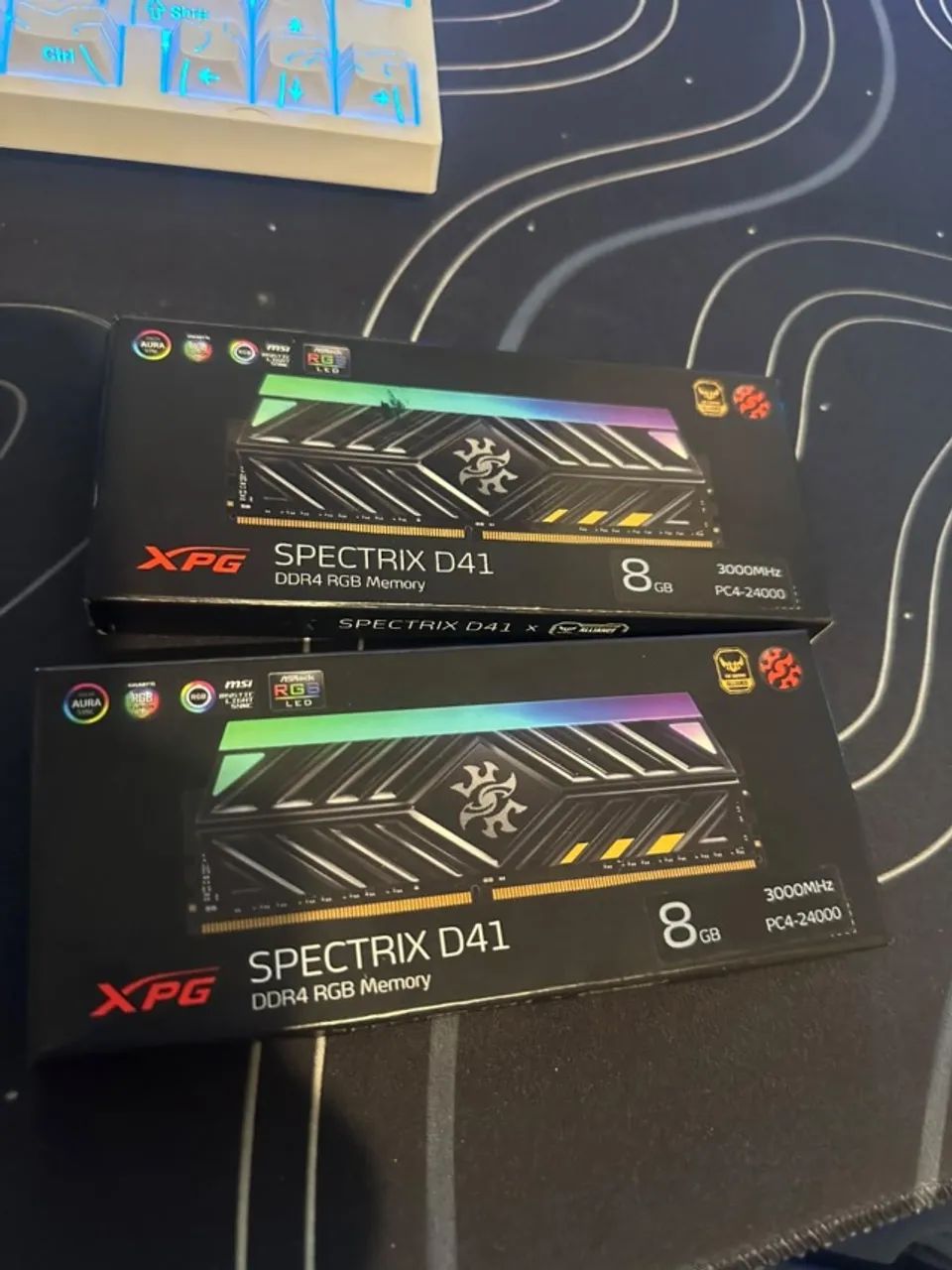 Memória XPG Spectrix D41- 16GB (2 Pentes)