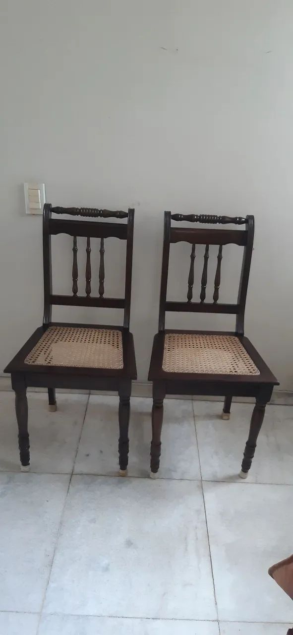 Belas cadeiras rústicas de madeira  - Foto 2