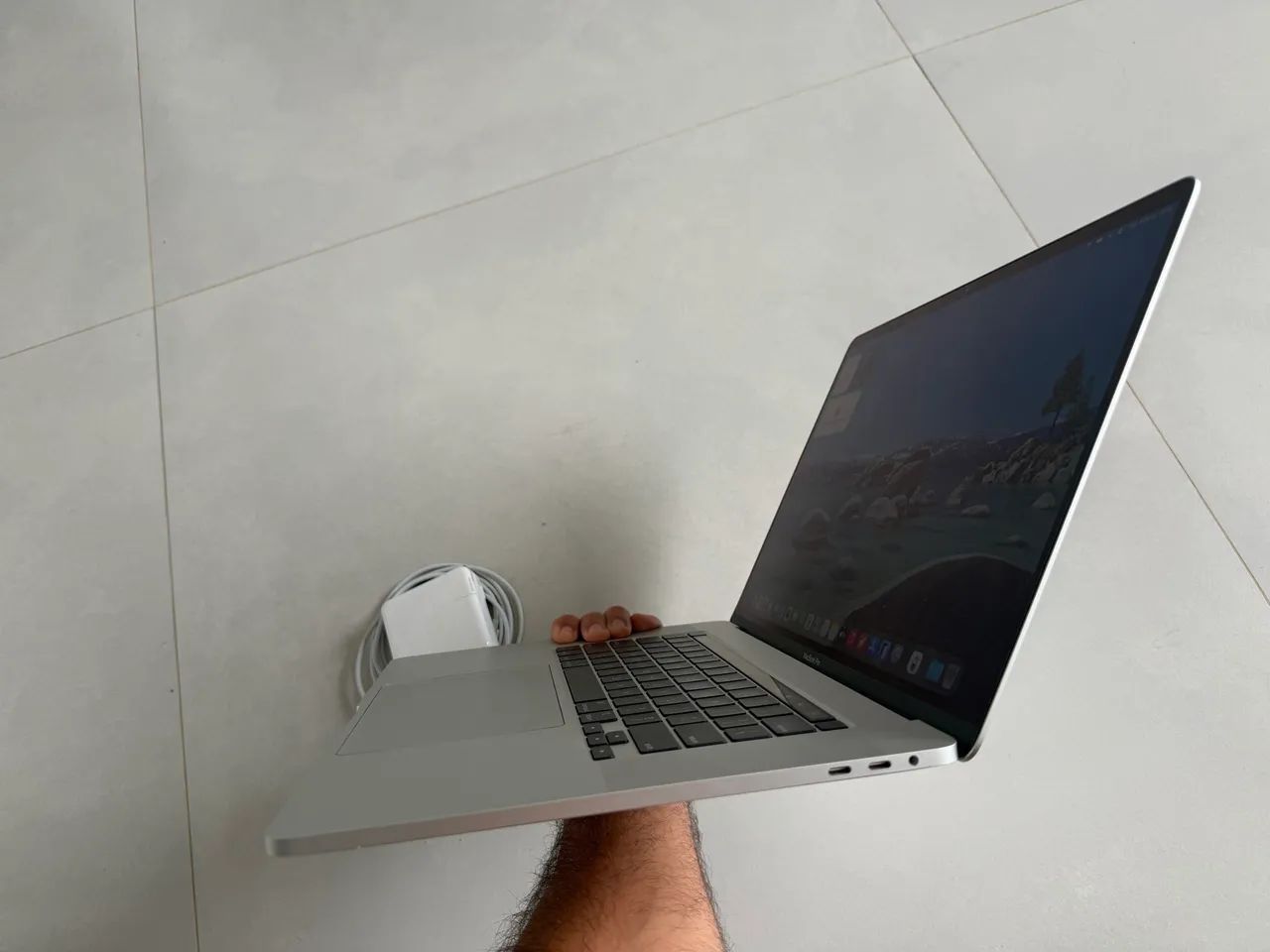 MacBook Pro 16? 2019 | Core i9 | 16GB RAM | 1TB SSD - Notebooks