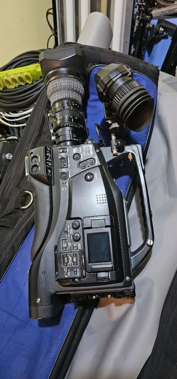 Câmera Sony Betacam e JVC