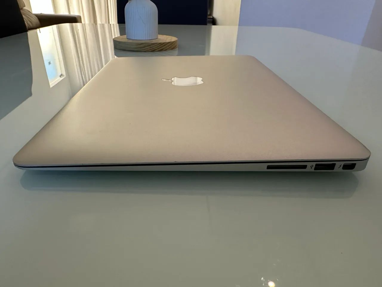 MacBook Air 2015 シルバー MacBook Air (11 polegadas, início de 2015) - Especificações