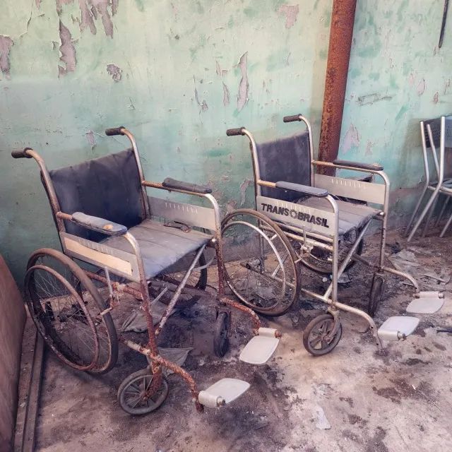 Lote 2 Cadeiras de Rodas Da Antiga Transbrasil - Foto 2