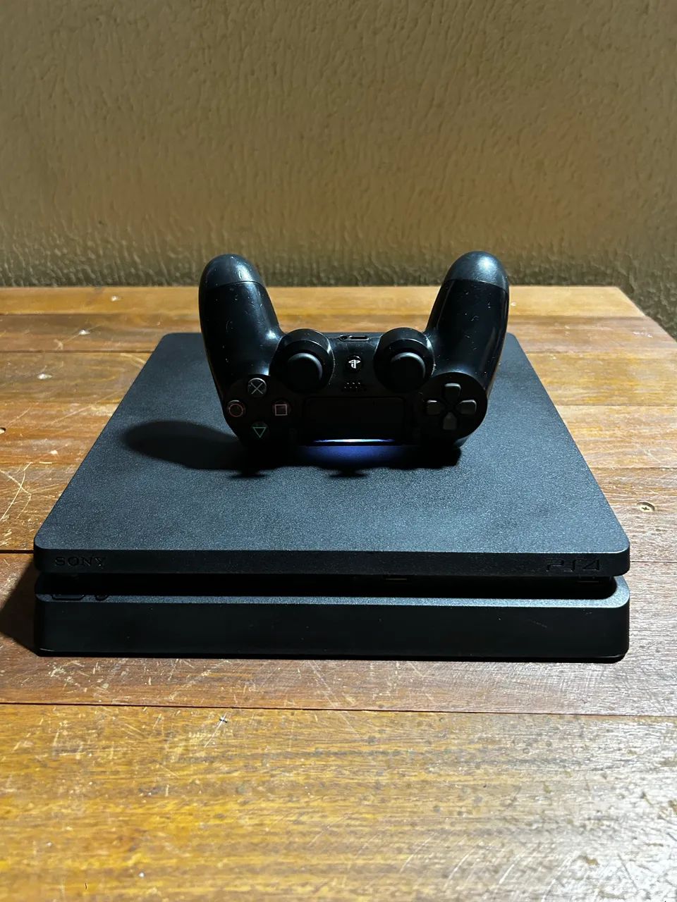Ps4 slim