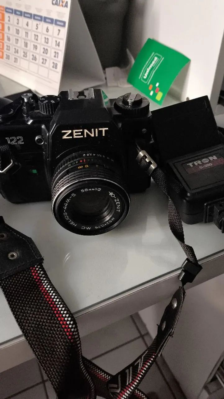 Vendo câmera Zenit 122 com flash