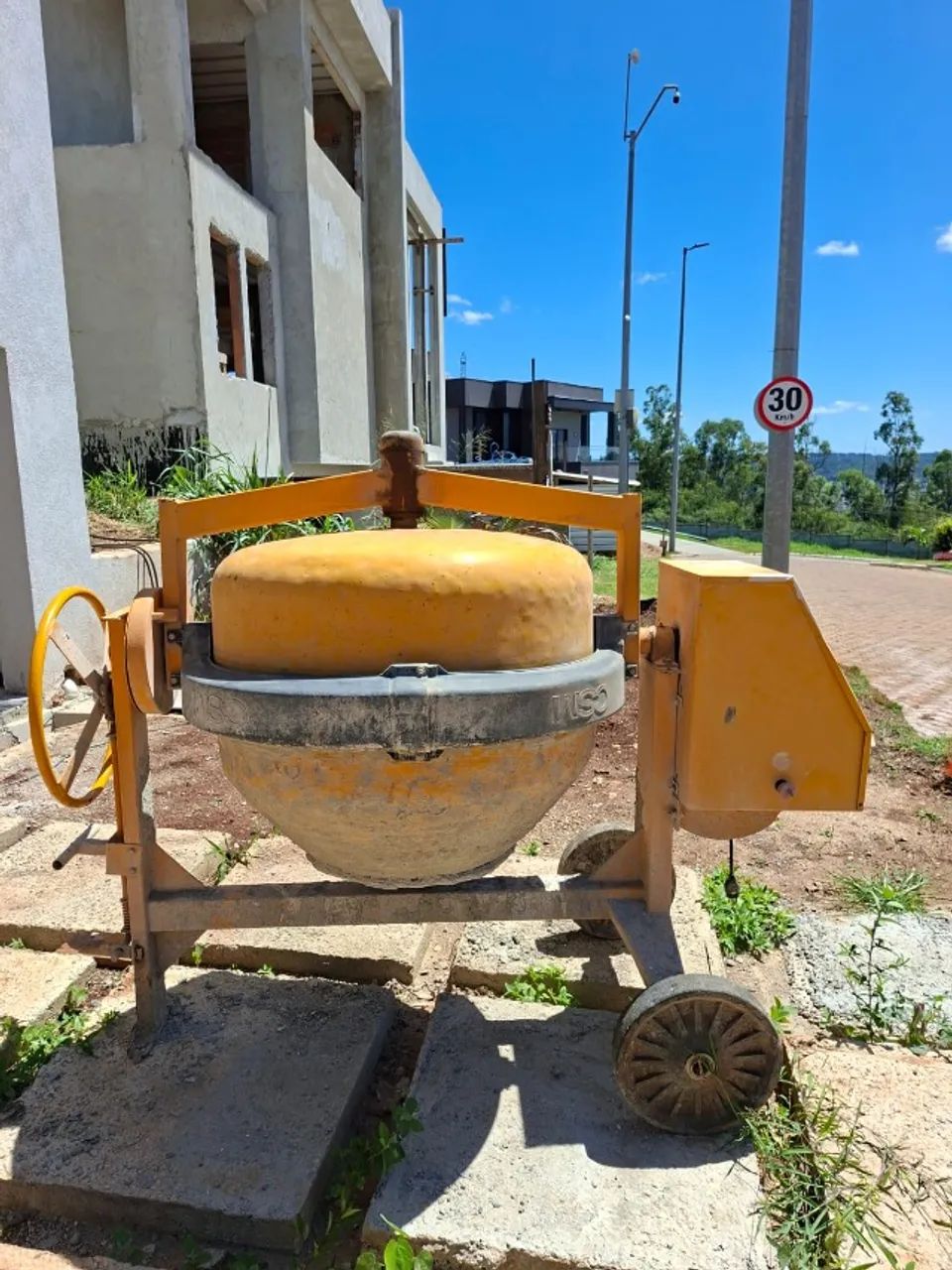 Betoneira CSM Rental Único Dono - Conservação Excelente! - Foto 4