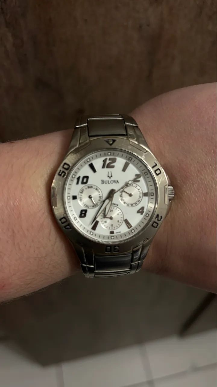 Relógio Bulova Marine Star 96B015 - Foto 2