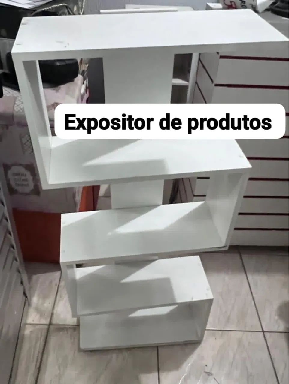 Expositor de produtos 