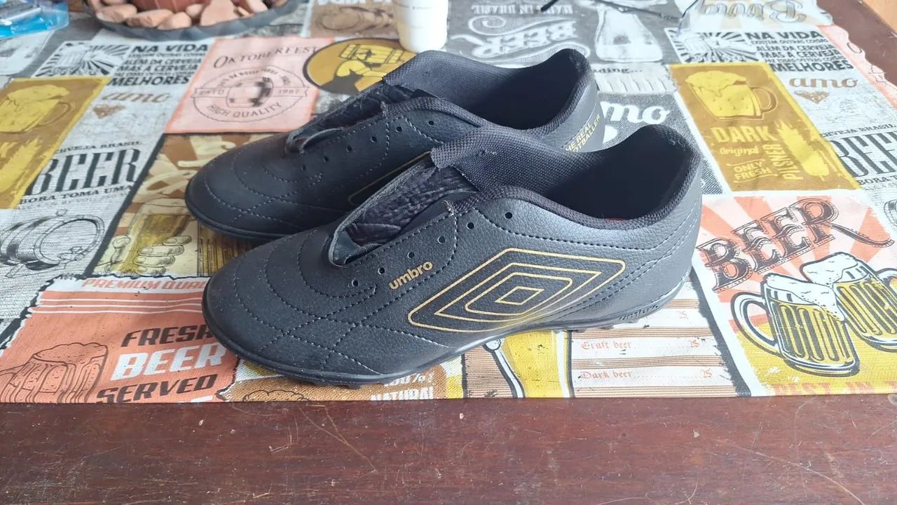Chuteira Society - Umbro