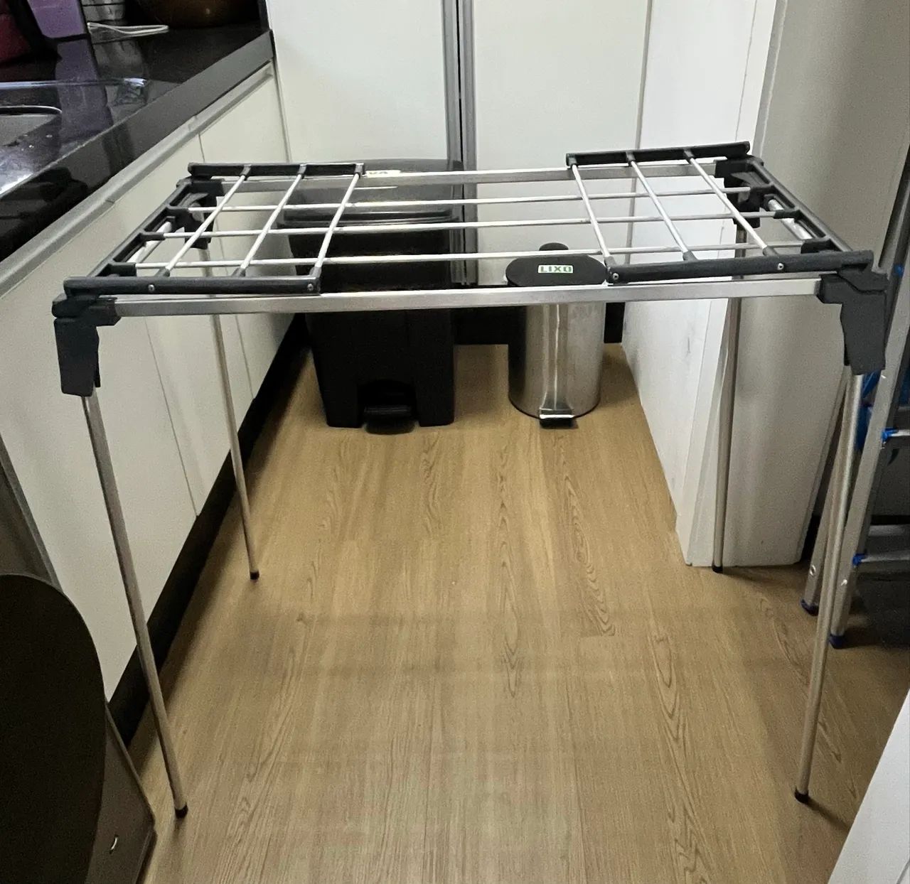 Varal de chão em alumínio  - Foto 3
