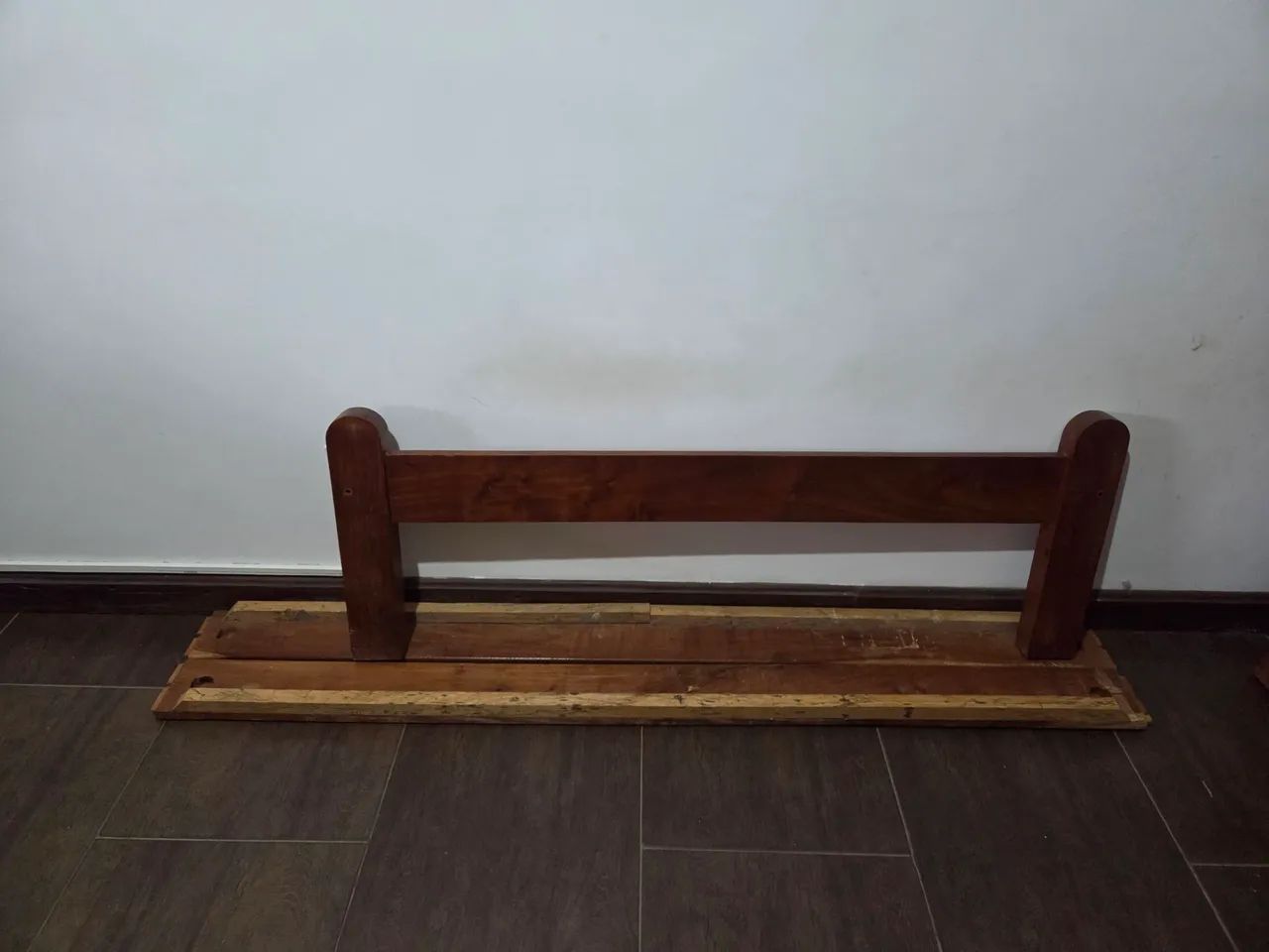 Cama de casal - Madeira maciça Cedro - Foto 3