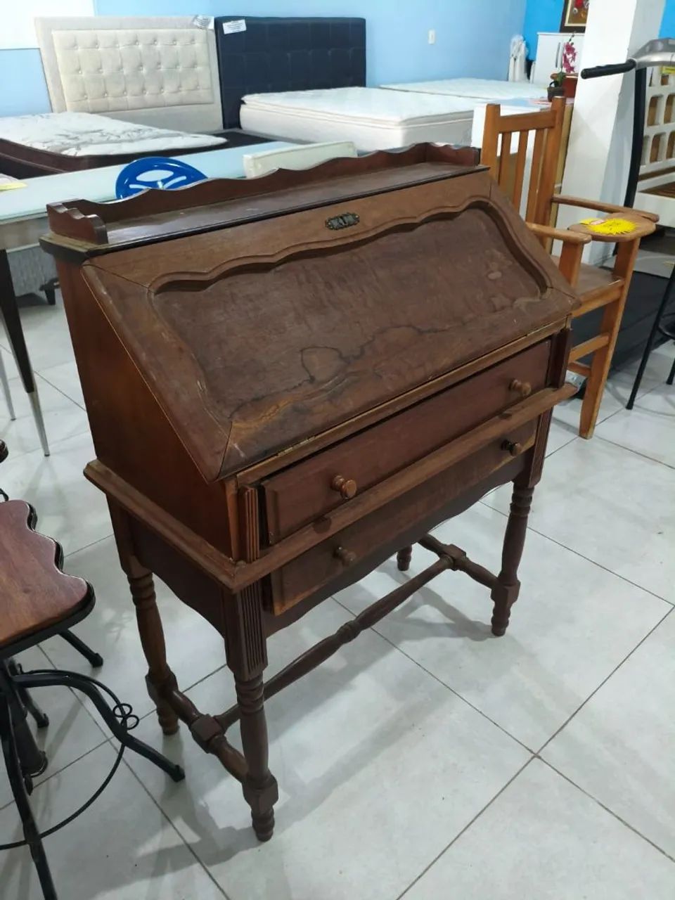 Escrivaninha antiga  - Foto 3
