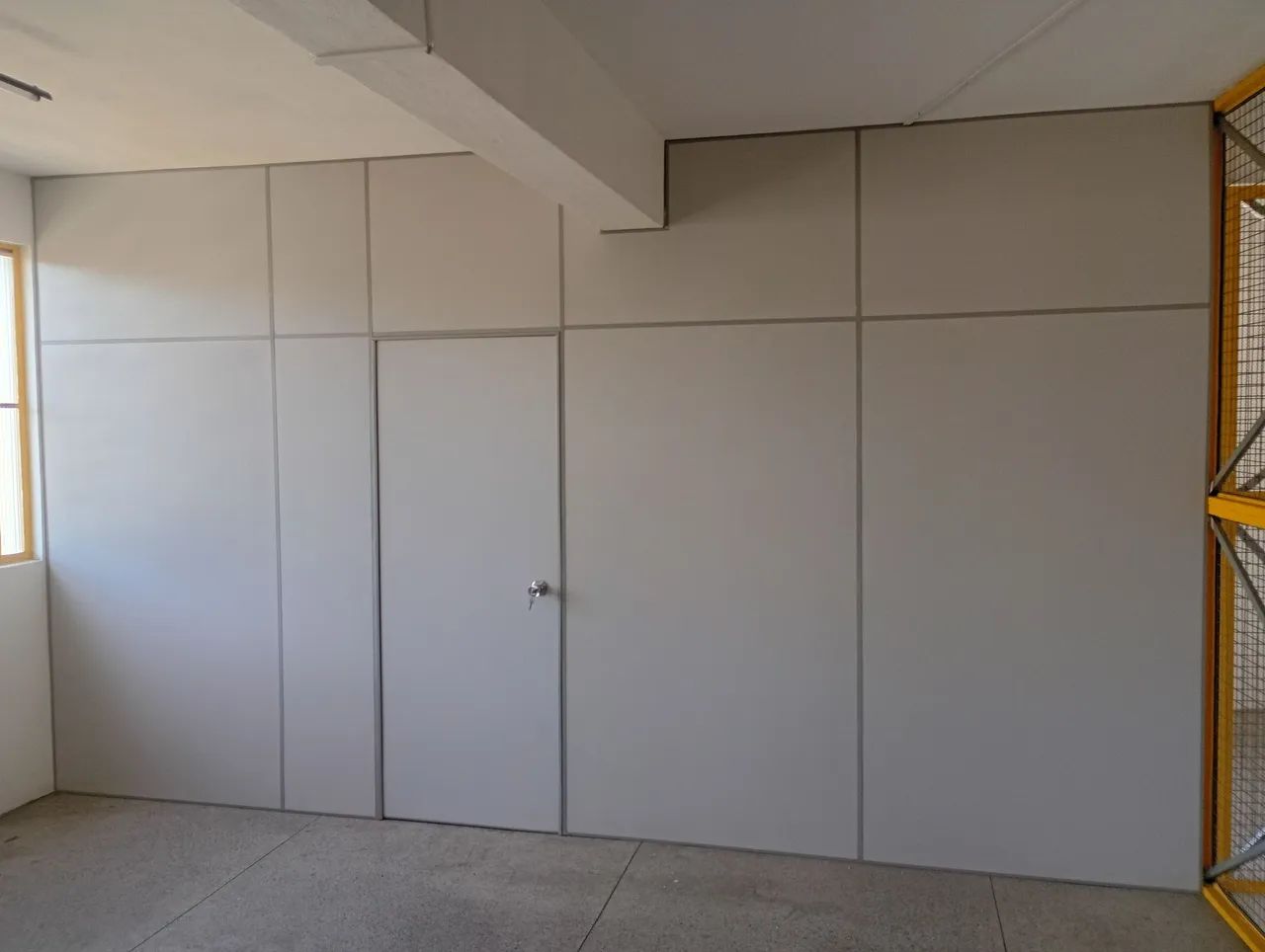 Divisória com Porta - Foto 3
