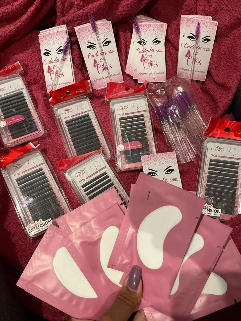 PD gel+6 caixas de cílios volume brasileiro+carta com escovas mimo para clientes 