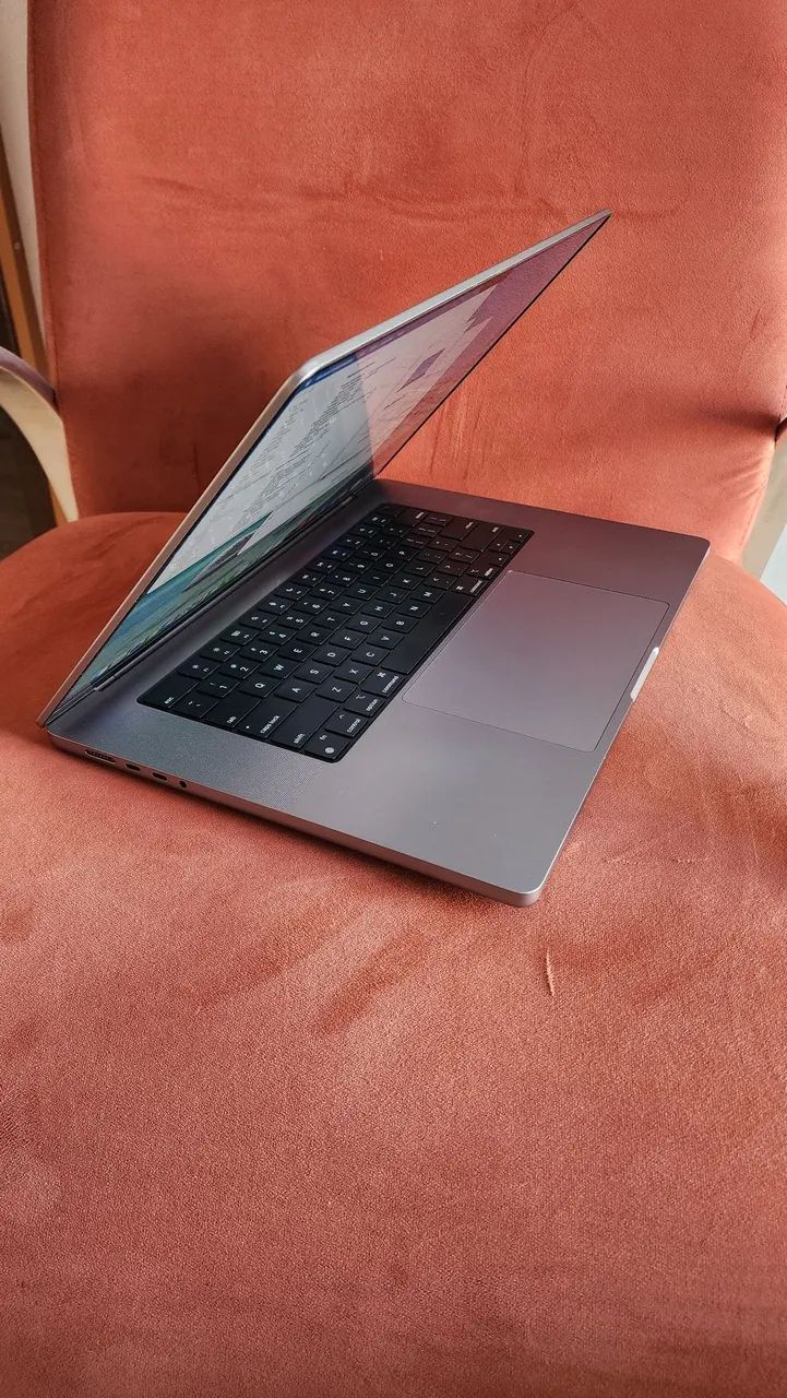 MacBook Pro M1 Pro 16 Polegadas 16gb de RAM 512SSD 2021 - Foto 3