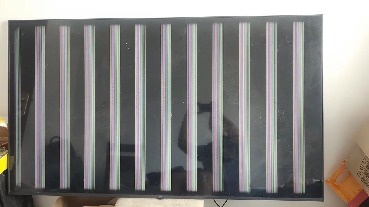 Carcaça de TV OLG 65 polegadas 