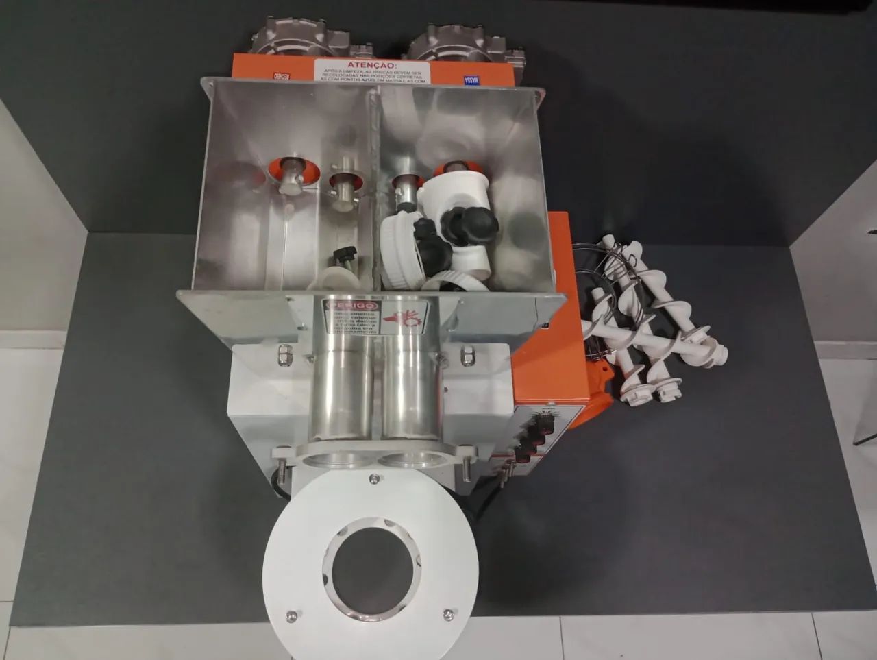 Máquina de fazer salgados 