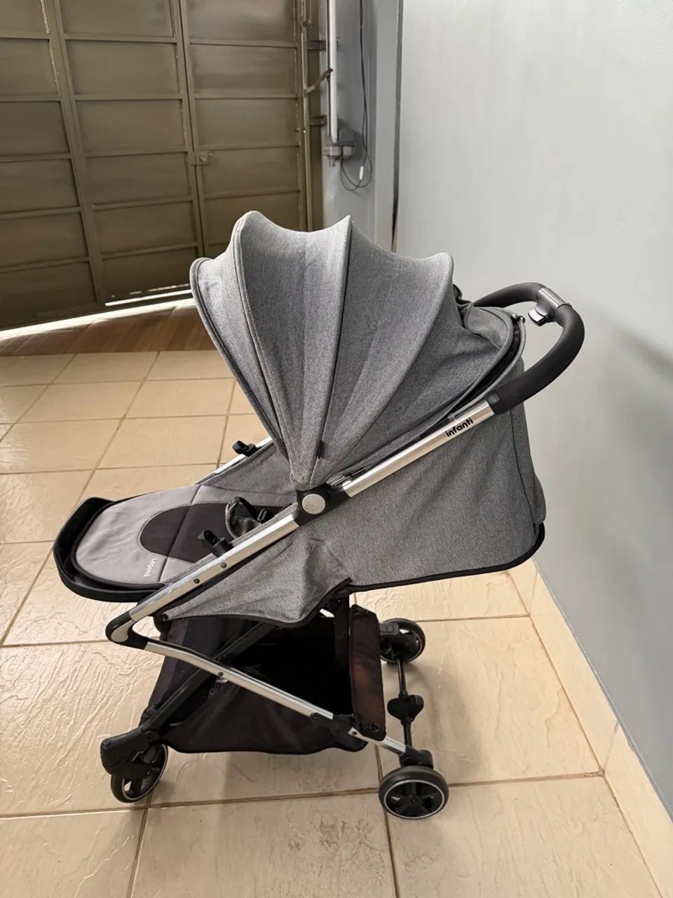 Carrinho de bebê + bebê conforto  - Foto 5