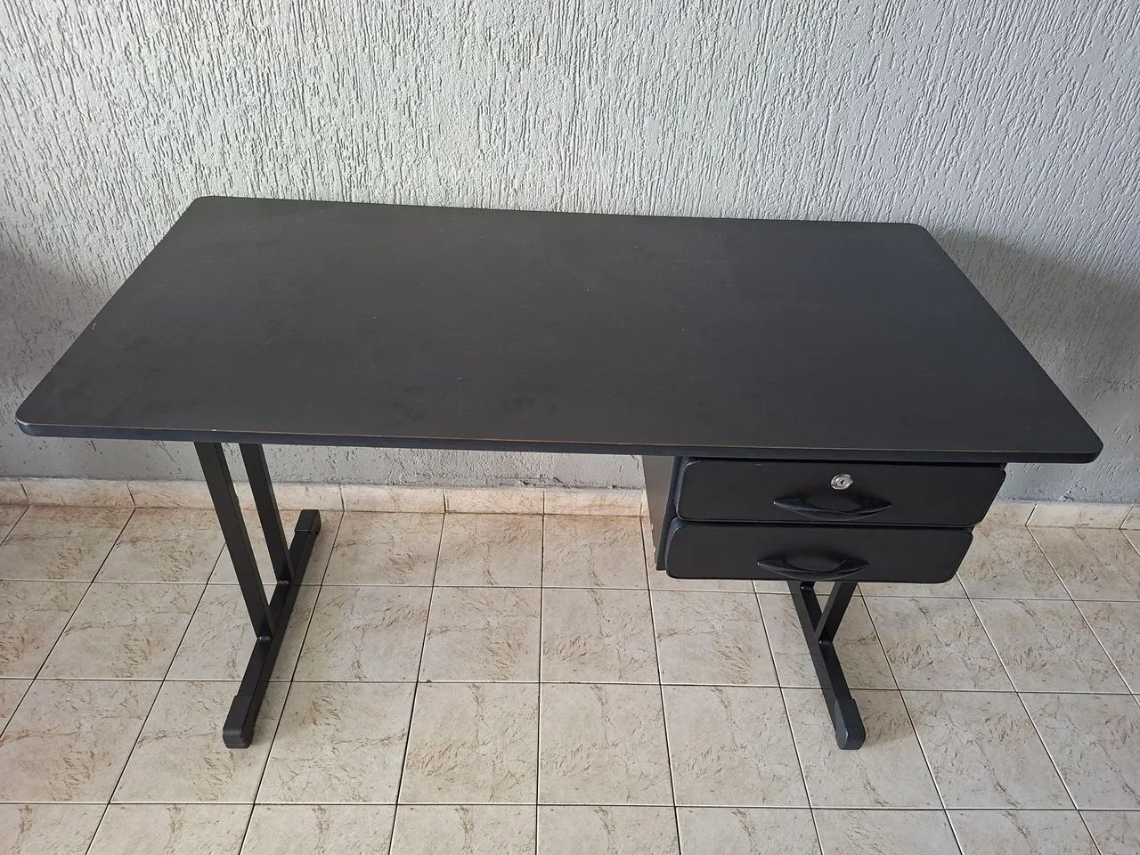 Mesa de escritório/ estudo  - Foto 2