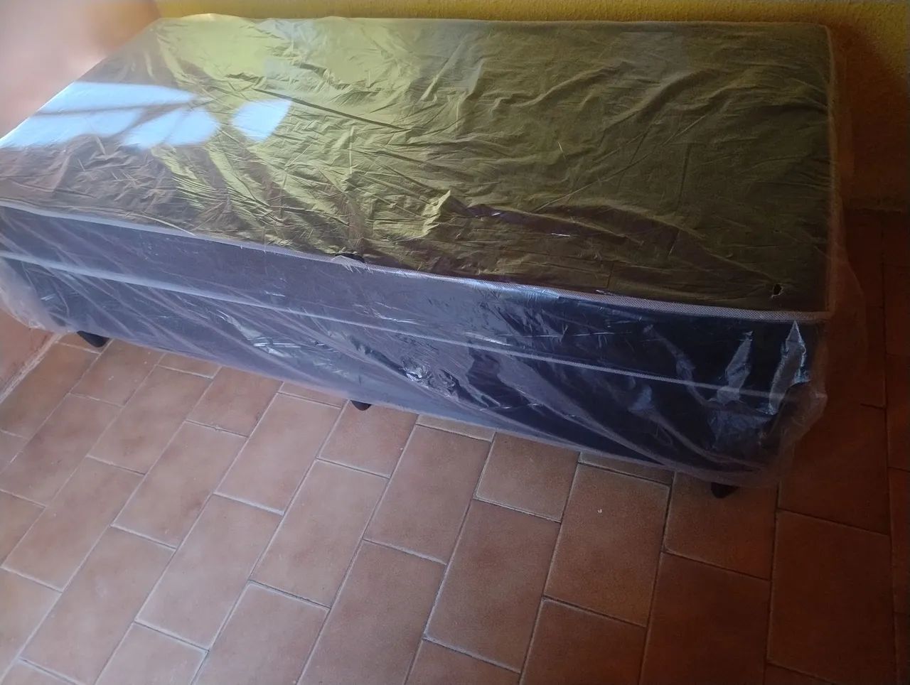 Cama e mesa - Foto 2
