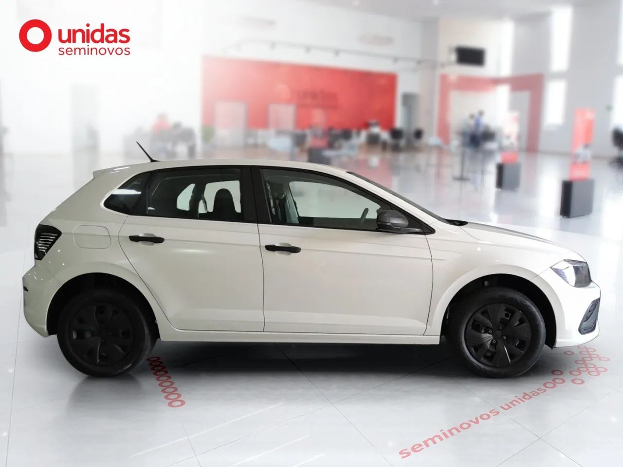 Volkswagen Polo Track 1.0 Flex 12V 5p, foto 8 de 16