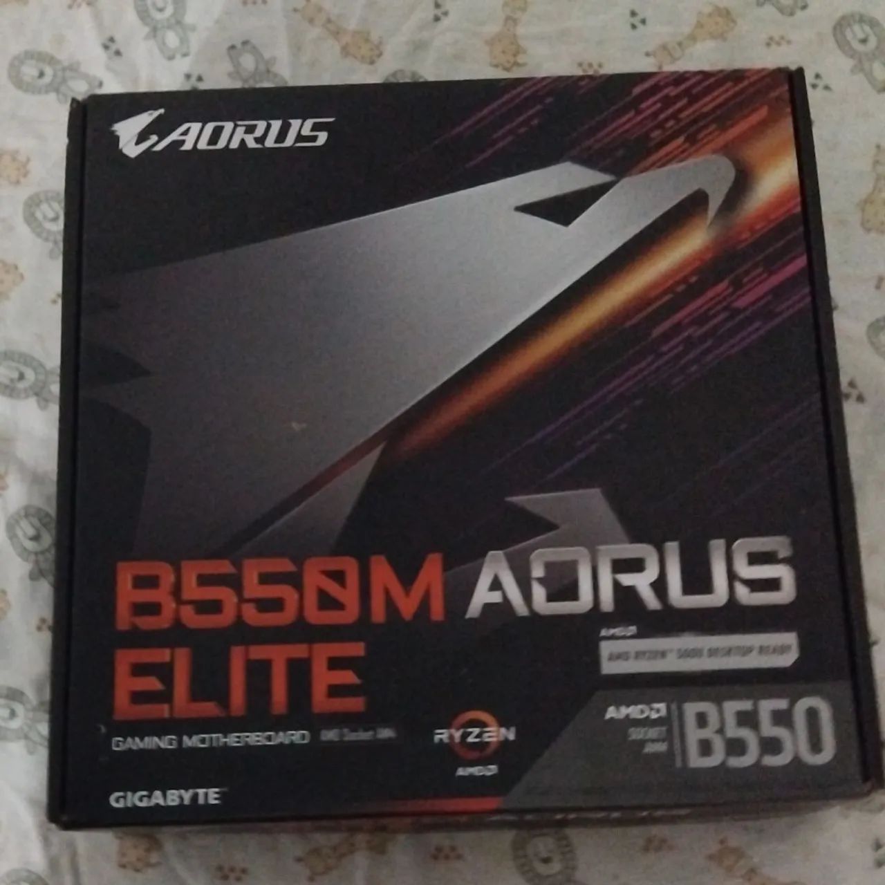 Caixa decorativa de PC (somente a caixa)