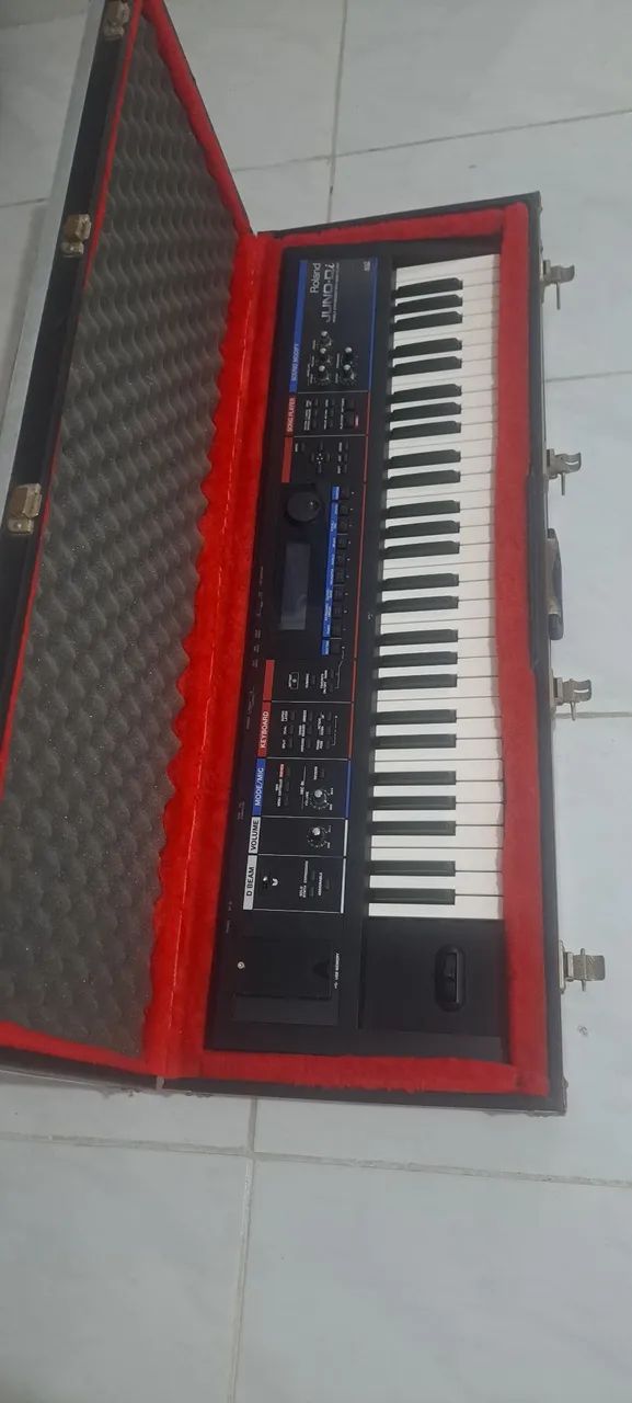 Teclado roland Juno Di