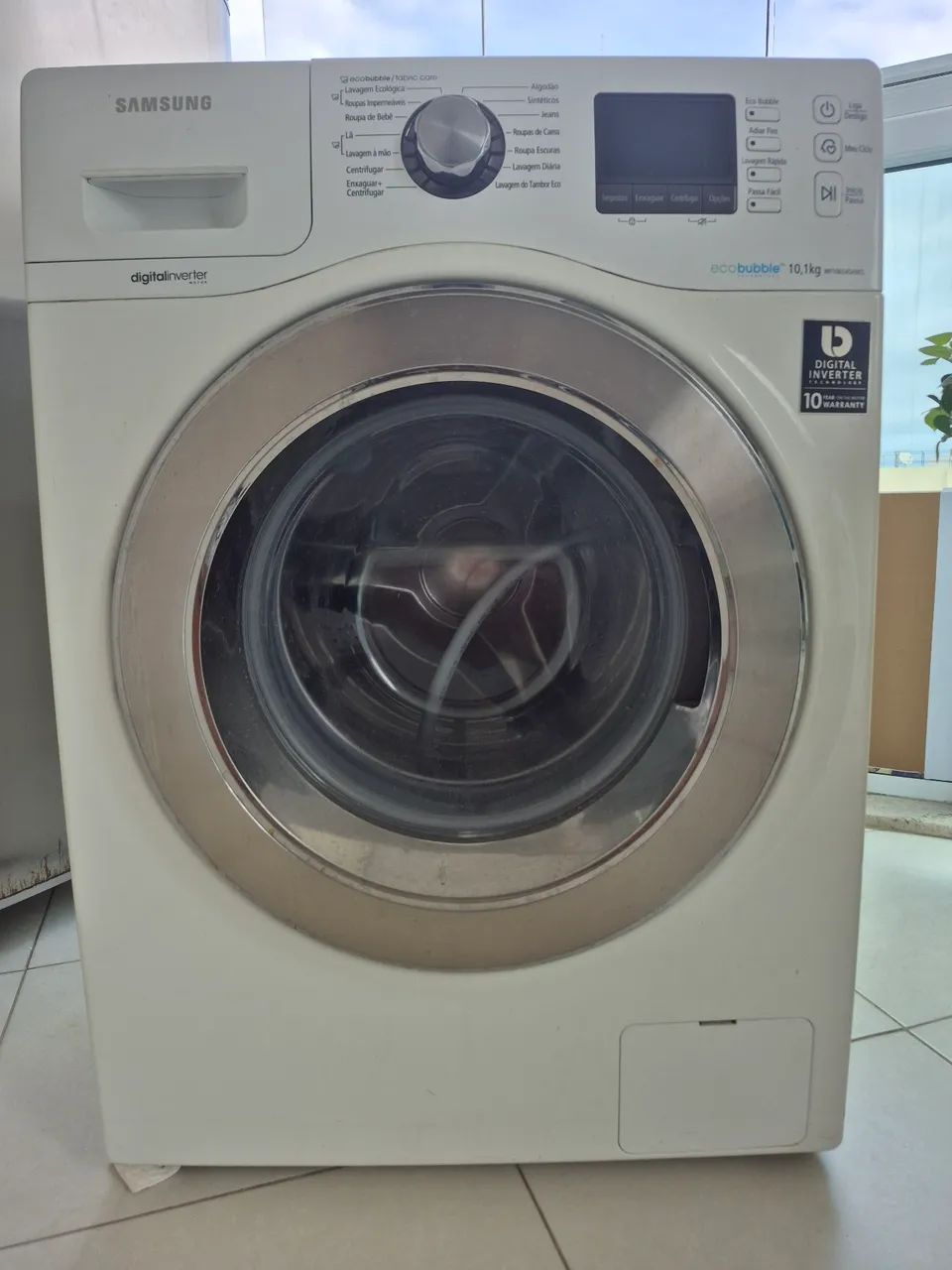 Máquina de Lavar Roupas C/ Defeito 