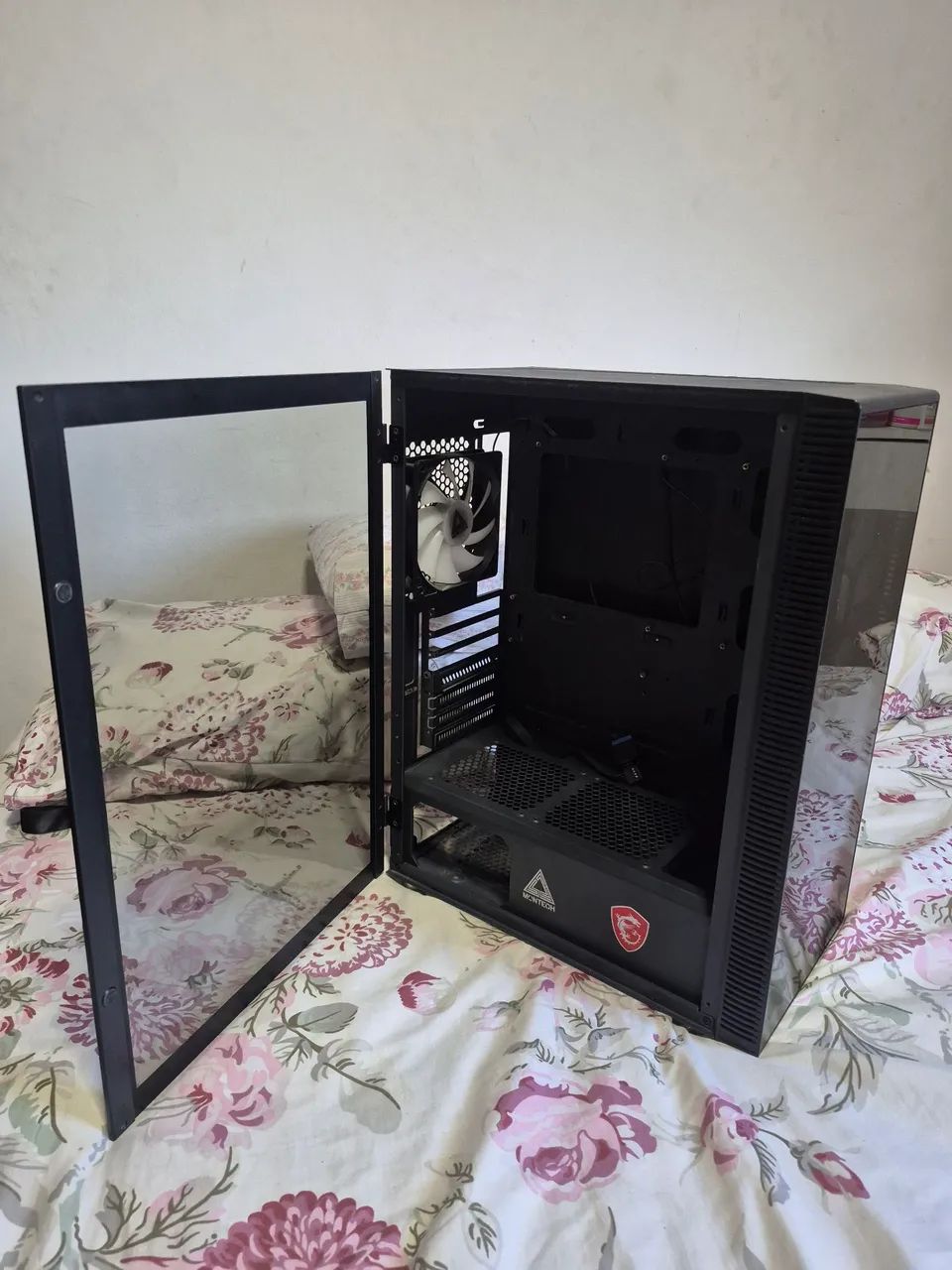 Gabinete gamer com fans  - Foto 2