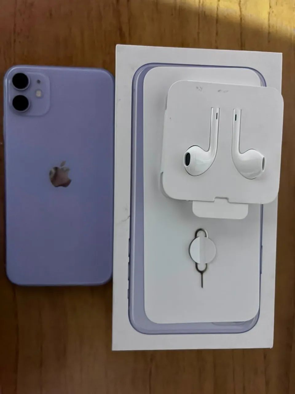 iPhone 11 Roxo (Purple) 64GB - Kit Completo + Capinhas de Brinde! - Foto 2