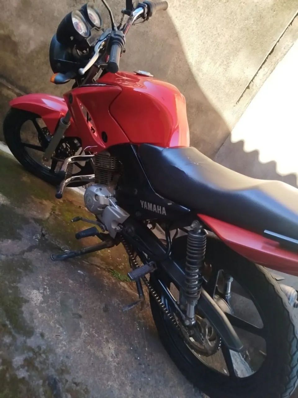 Vende-se factor ed com partida eletrônica  - Foto 3