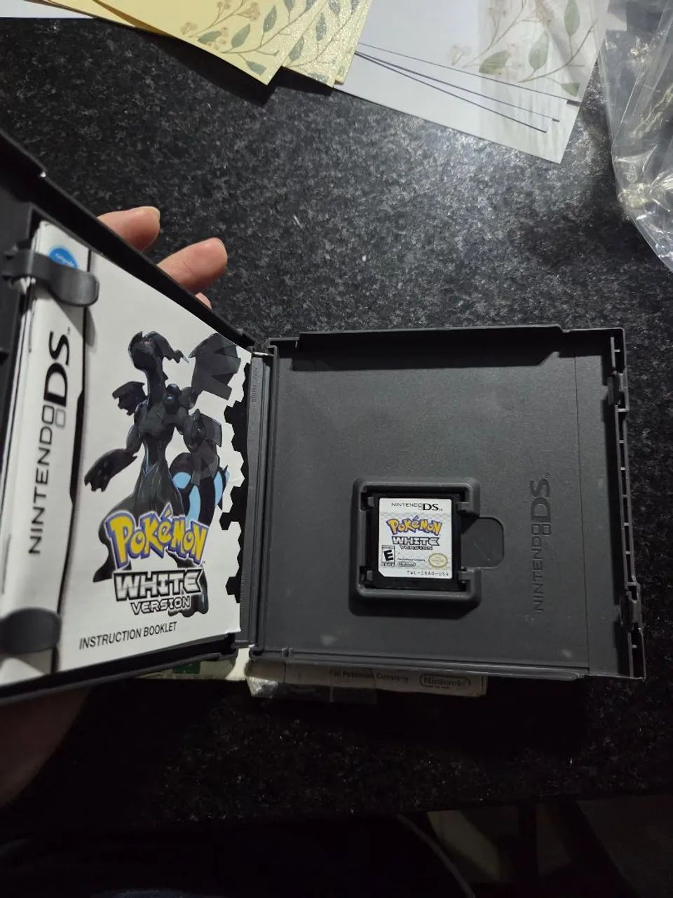 Pokémon White Version Nintendo DS - Original Americano CIB - Foto 4