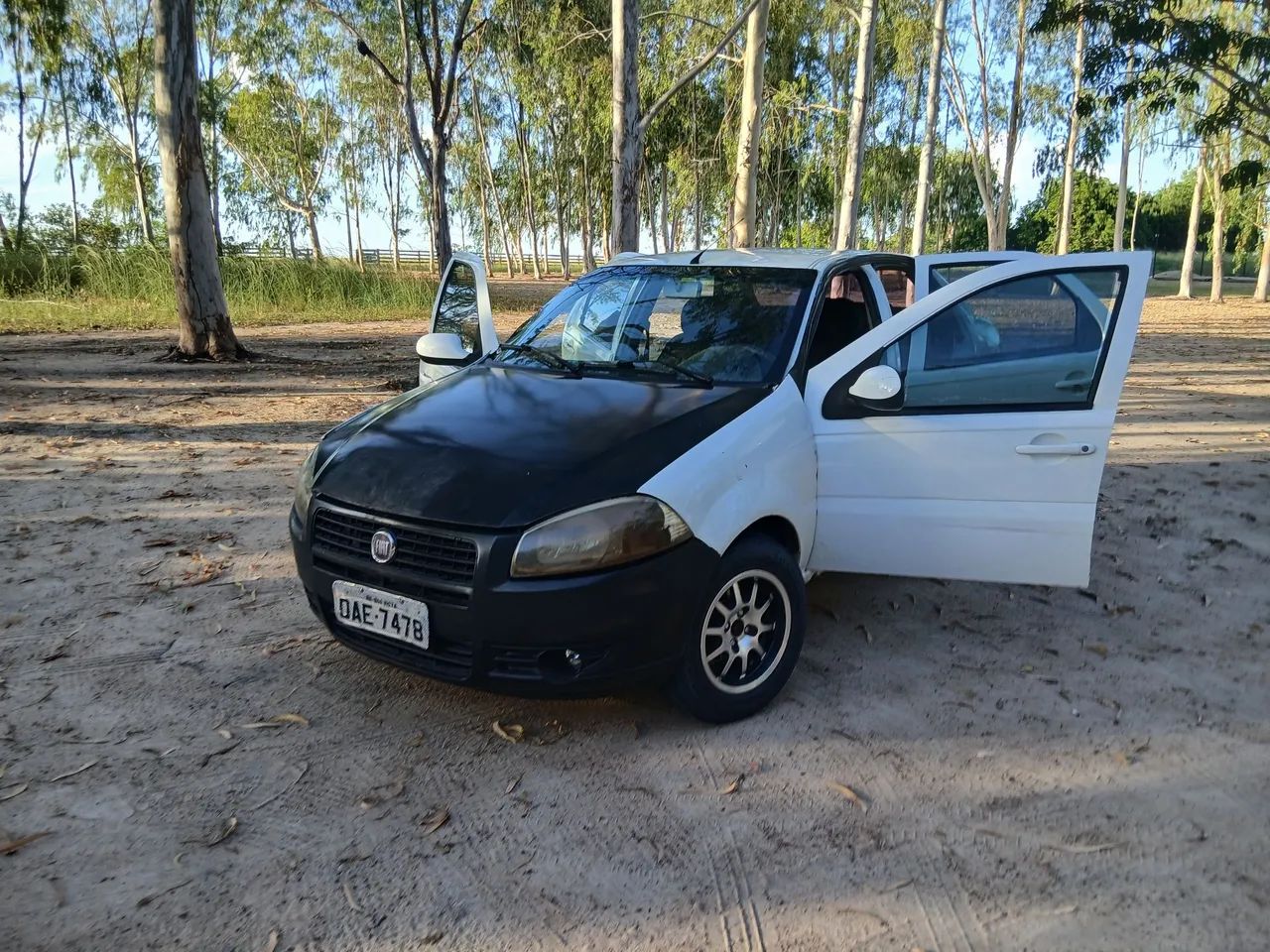 Fiat Siena EL 1.4 MPI Fire Flex 8V 4P 2012 - Foto 4