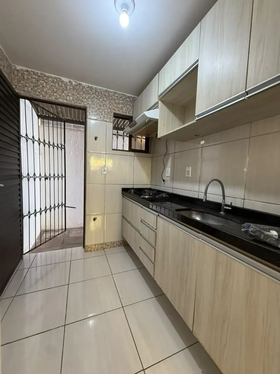 ALUGO ÓTIMO APARTAMENTO NO NOVO GEISEL - Foto 2