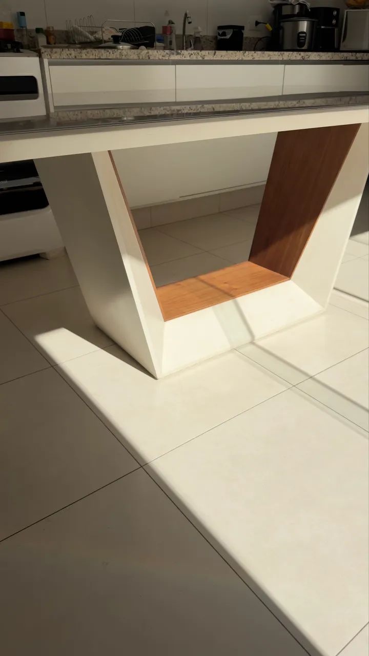 Mesa de jantar Moderna luxo 2,20m com 6 cadeiras  - Foto 2